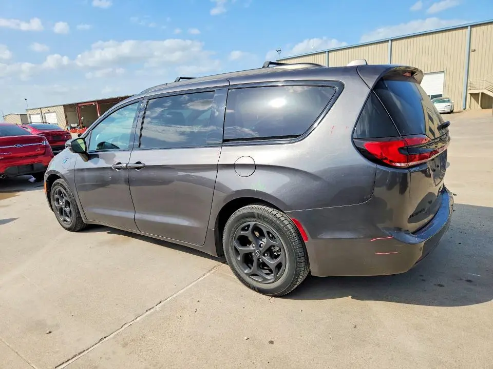 2021 CHRYSLER PACIFICA HYBRID LIMITED  