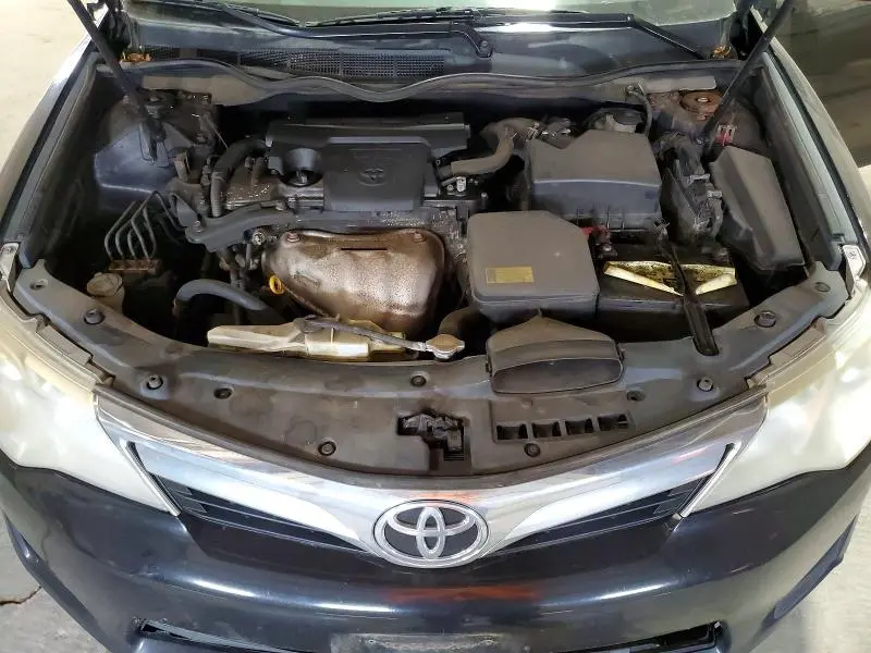 2012 TOYOTA CAMRY LE  