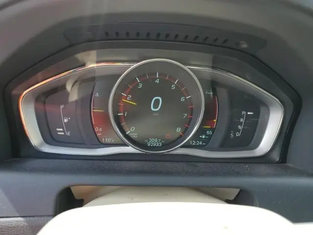 2015 VOLVO XC60 T5 PREMIER  