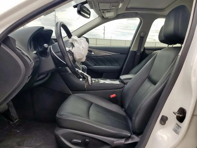 2015 INFINITI Q50 BASE  