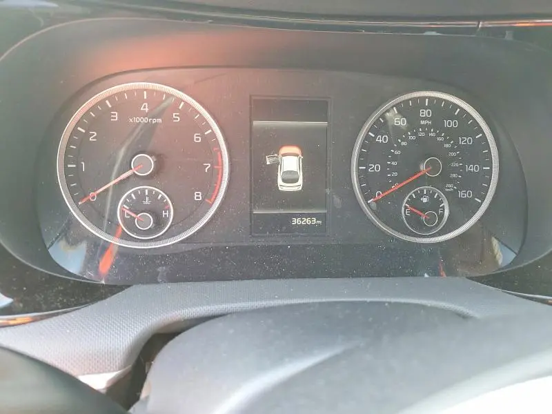 2022 KIA K5 LXS  