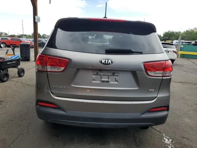 2017 KIA SORENTO LX