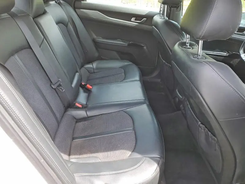 2022 KIA K5 GT LINE  