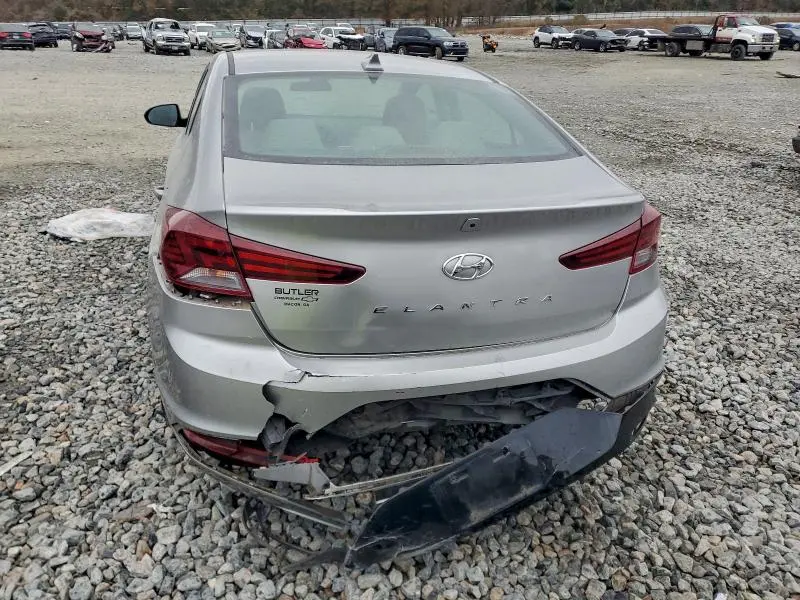 2020 HYUNDAI ELANTRA SEL  