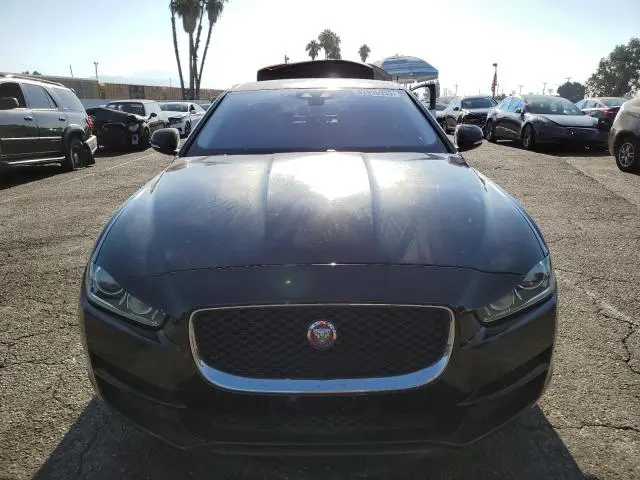2017 JAGUAR XE PREMIUM  