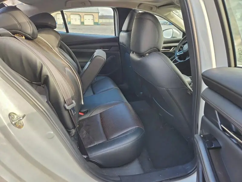 2019 MAZDA 3 PREMIUM  