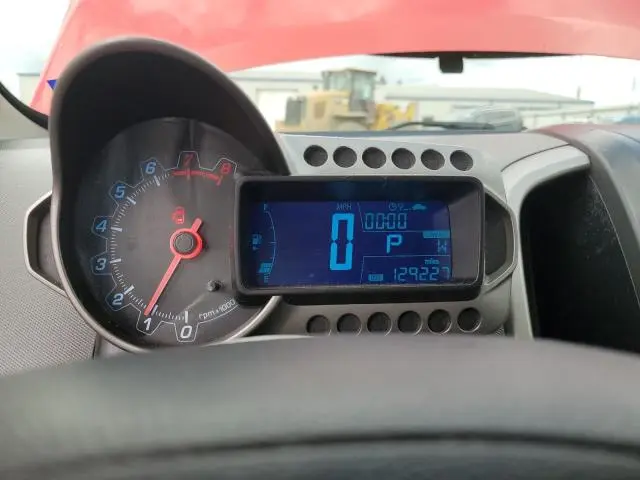 2014 CHEVROLET SONIC LT  