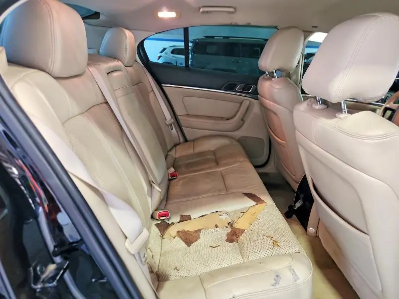 2011 LINCOLN MKS   