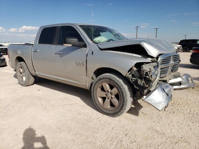 2015 RAM 1500 SLT