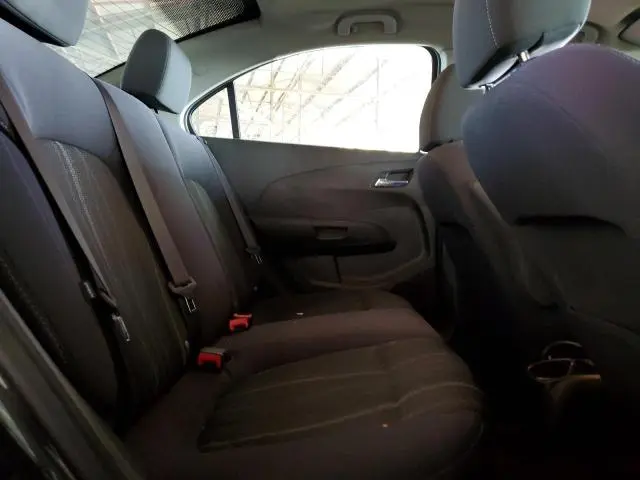 2014 CHEVROLET SONIC LT  