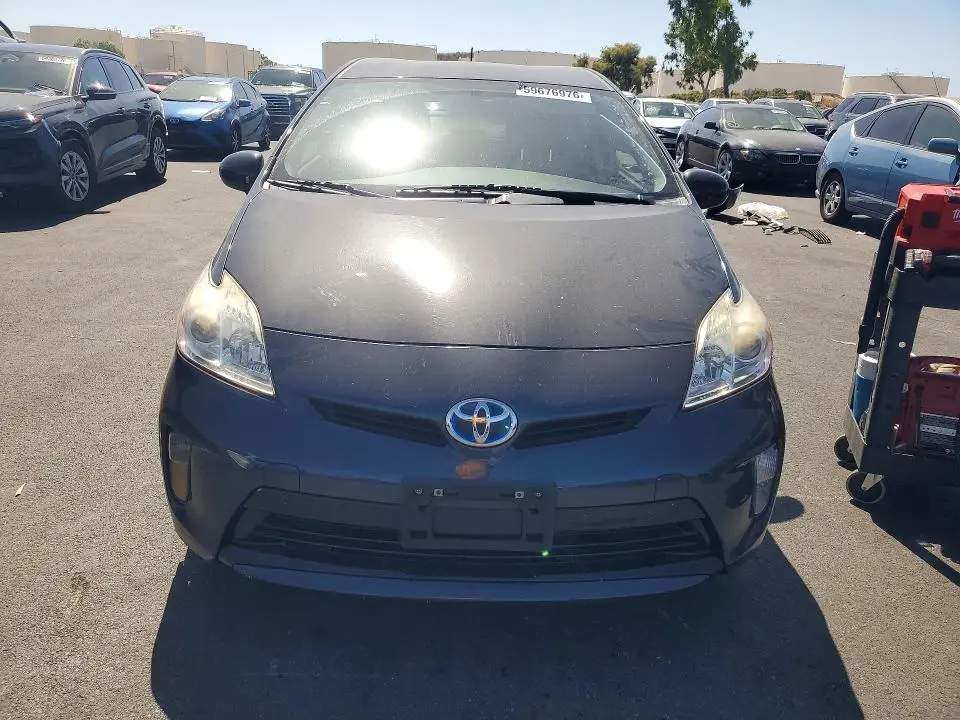 2015 TOYOTA PRIUS TWO  