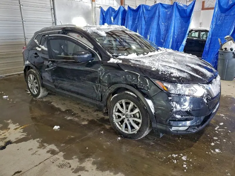 2022 NISSAN ROGUE SPORT SV  