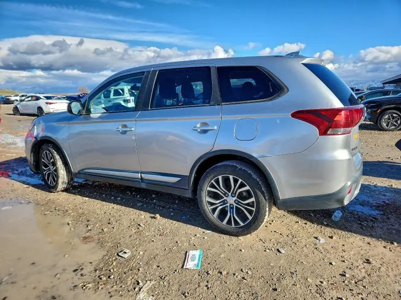 2018 MITSUBISHI OUTLANDER SE  