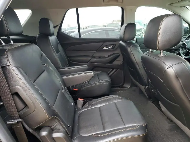 2019 CHEVROLET TRAVERSE LT  