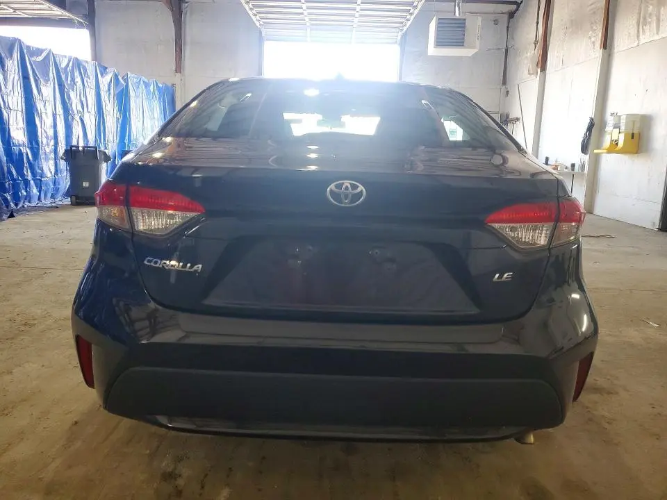 2021 TOYOTA COROLLA   