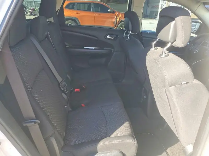 2011 DODGE JOURNEY EXPRESS  