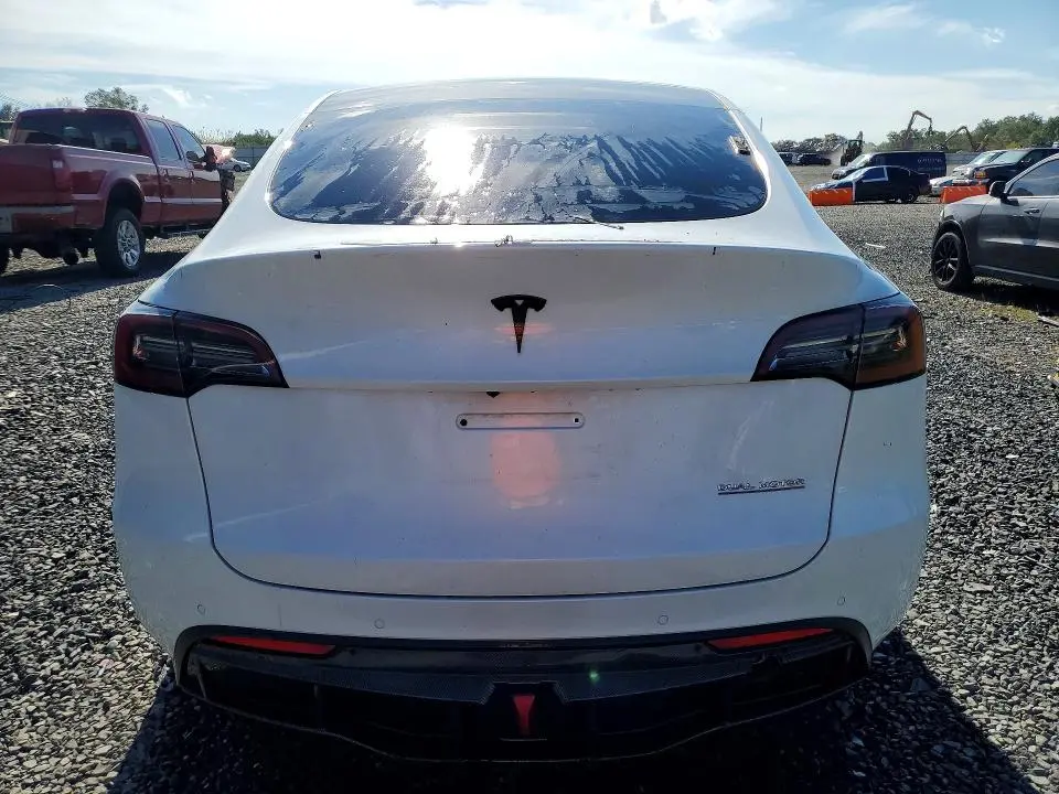 2022 TESLA MODEL Y   