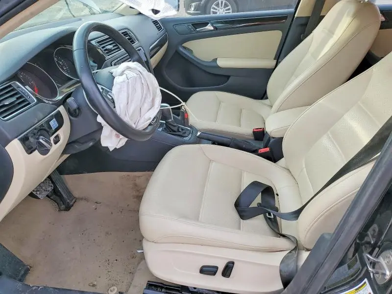 2015 VOLKSWAGEN JETTA TDI  