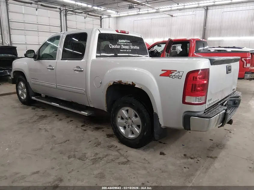 2011 GMC SIERRA 1500 SLE