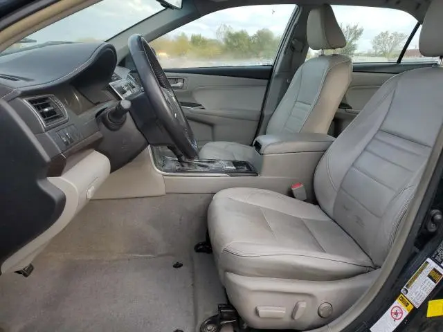 2016 TOYOTA CAMRY LE  