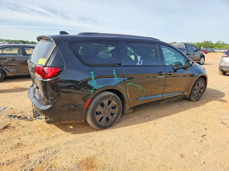 2020 CHRYSLER PACIFICA HYBRID LIMITED  