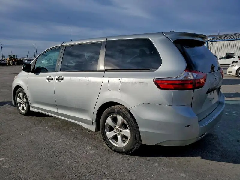 2020 TOYOTA SIENNA L  