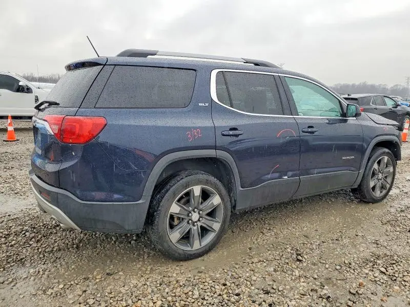 2017 GMC ACADIA SLT-2  