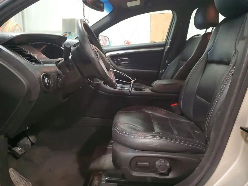 2018 FORD TAURUS SEL  