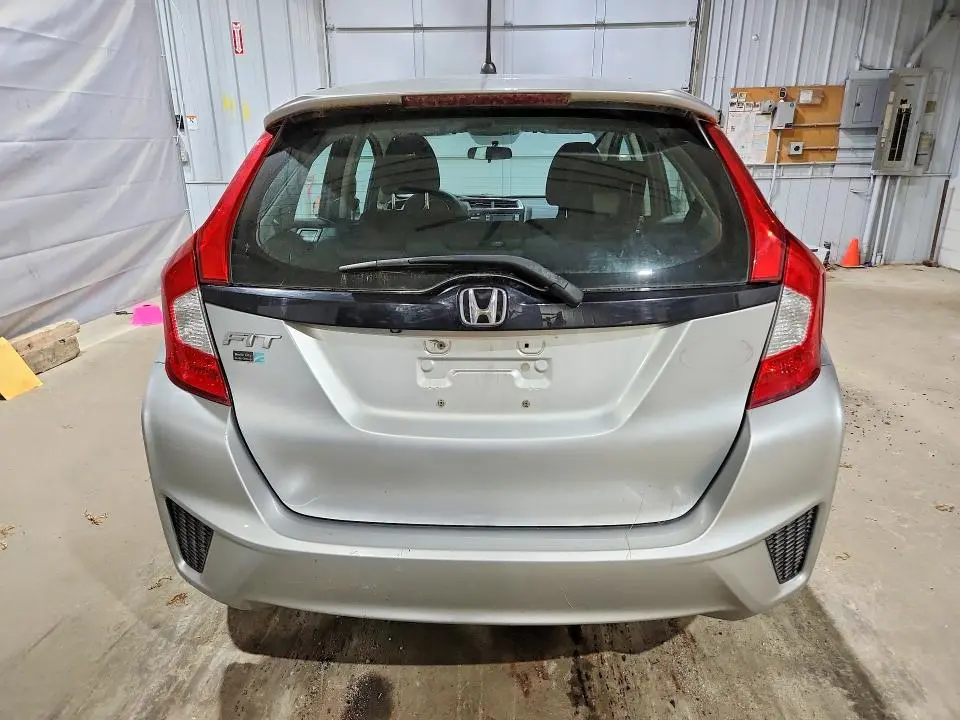 2015 HONDA FIT LX  