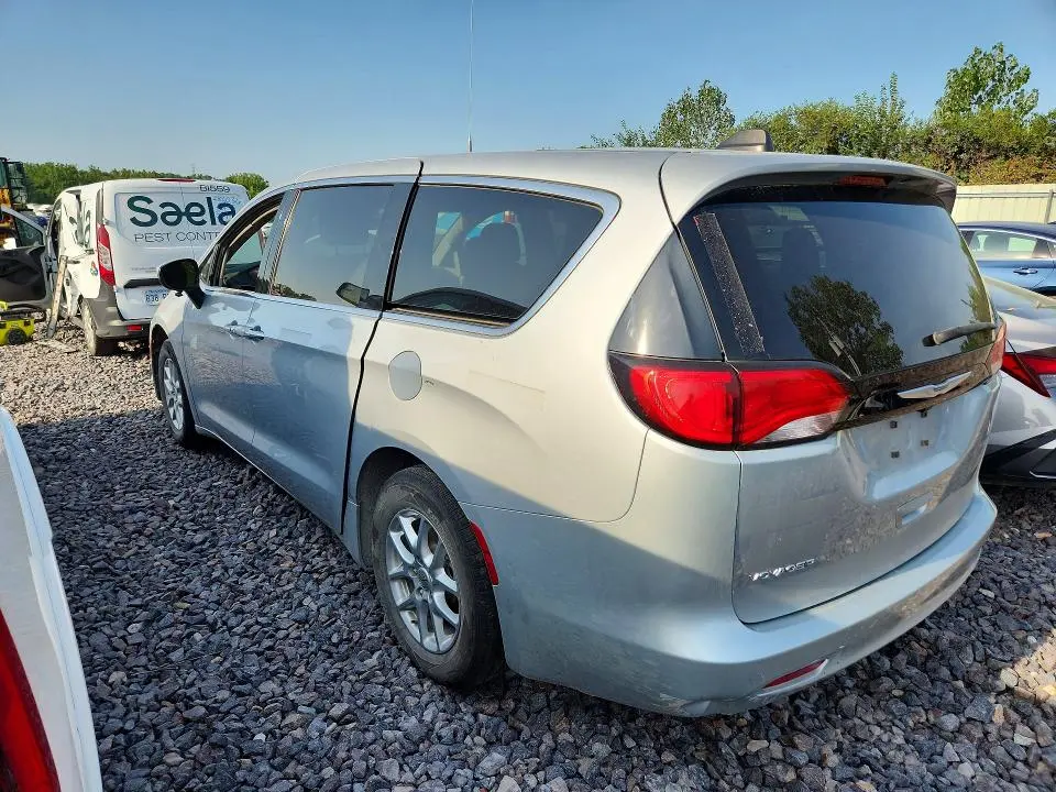 2023 CHRYSLER VOYAGER LX  