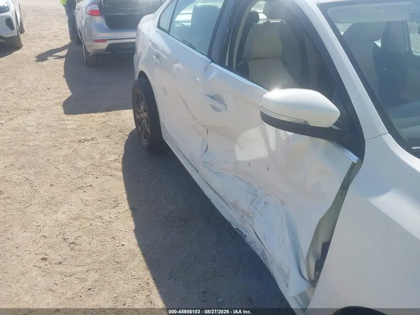 2012 VOLKSWAGEN JETTA 2.5L SEL PREMIUM