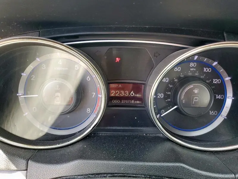 2013 HYUNDAI SONATA SE  