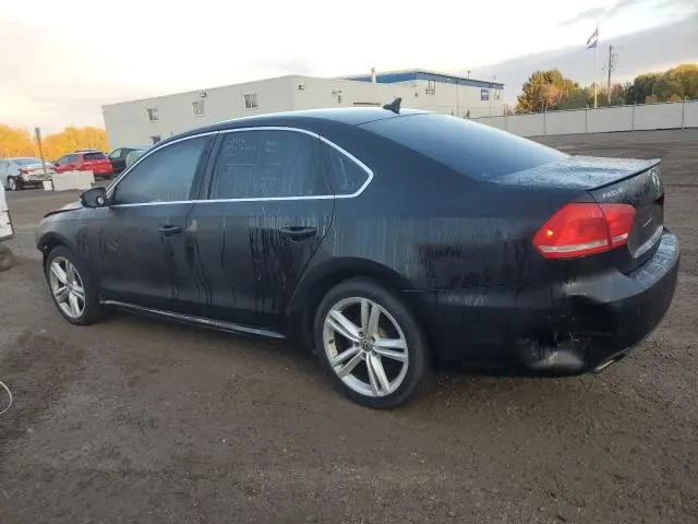 2013 VOLKSWAGEN PASSAT SE