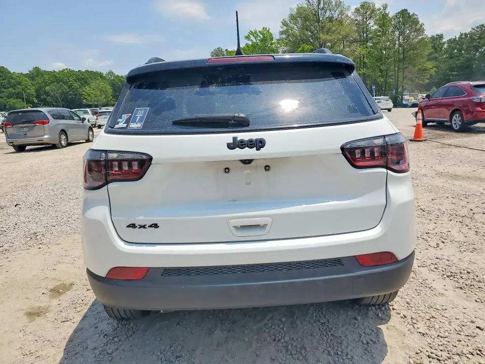 2023 JEEP COMPASS LATITUDE  