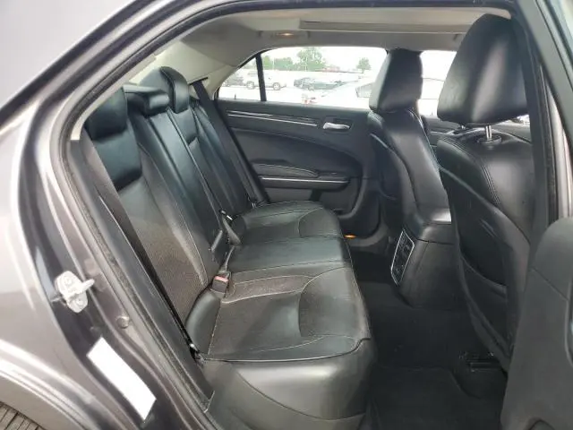 2019 CHRYSLER 300 LIMITED  