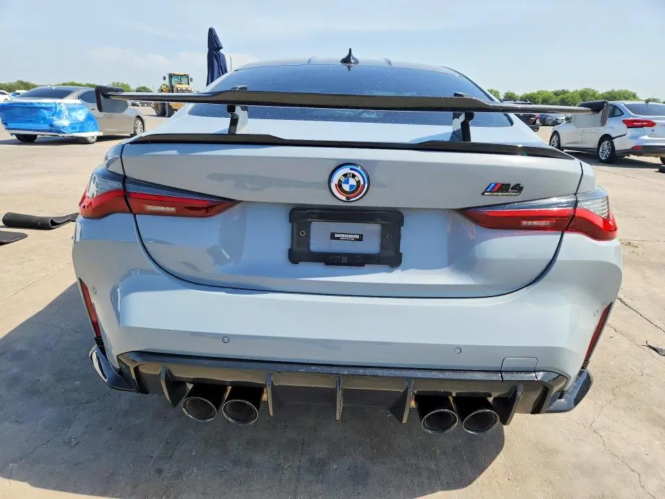 2022 BMW M4 COMPETITION  