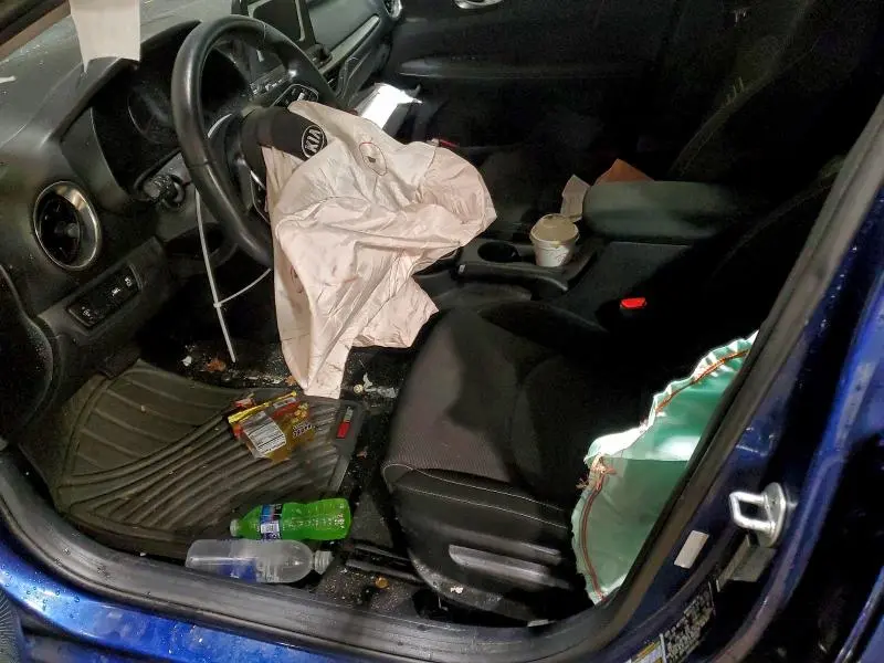 2019 KIA FORTE GT LINE  