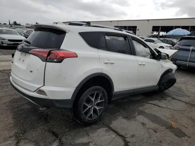 2018 TOYOTA RAV4 SE