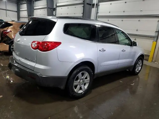 2010 CHEVROLET TRAVERSE LT  