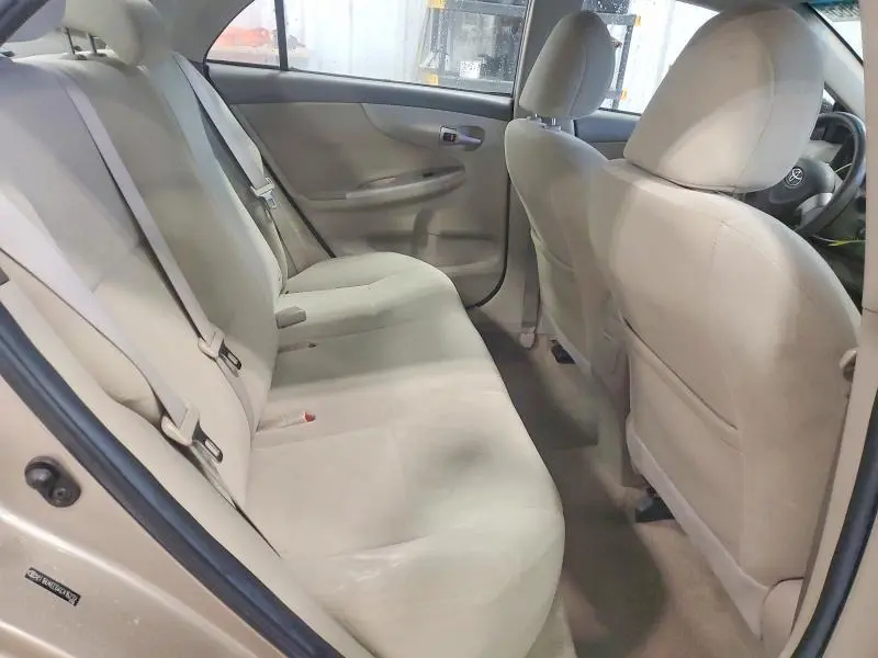 2010 TOYOTA COROLLA BASE  