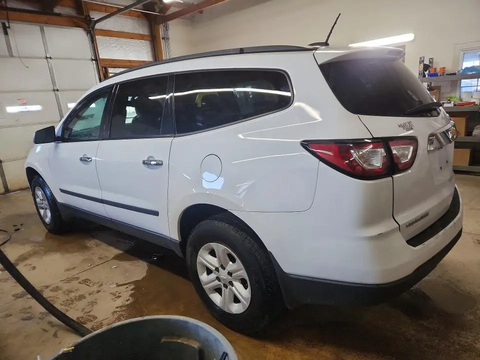 2017 CHEVROLET TRAVERSE LS  