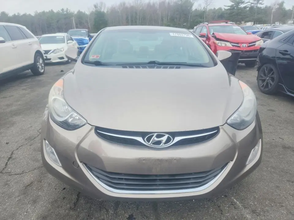 2013 HYUNDAI ELANTRA   