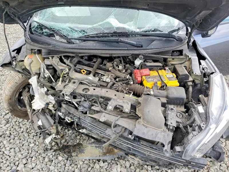 2023 NISSAN VERSA SV  