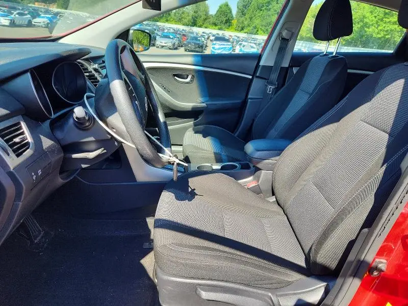 2014 HYUNDAI ELANTRA GT BASE  