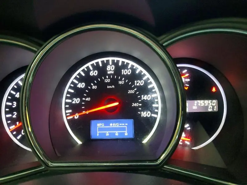 2013 NISSAN MURANO S  