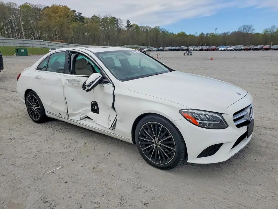 2019 MERCEDES-BENZ C 300  