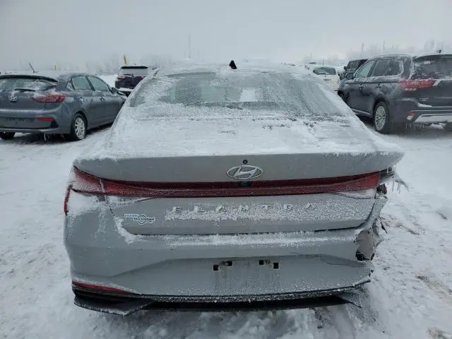 2022 HYUNDAI ELANTRA SEL  