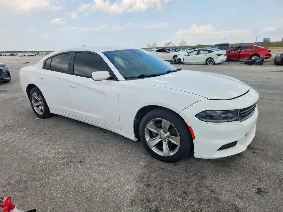 2018 DODGE CHARGER SXT PLUS  