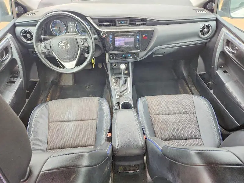 2019 TOYOTA COROLLA SE  