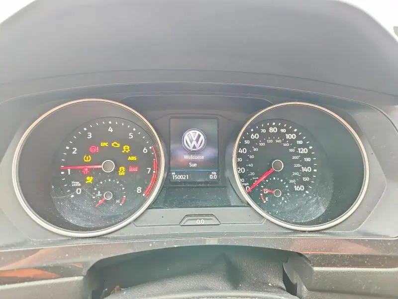 2019 VOLKSWAGEN TIGUAN SE  